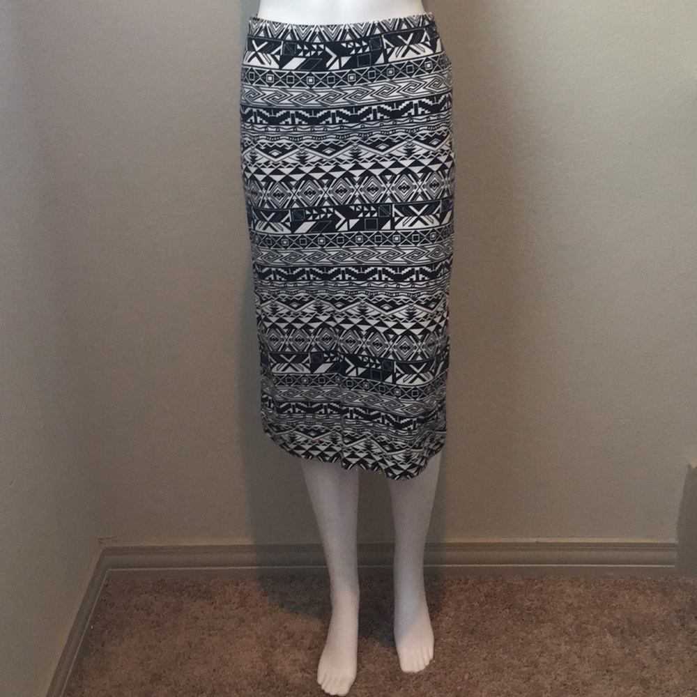 Geometric Midi Tube Skirt